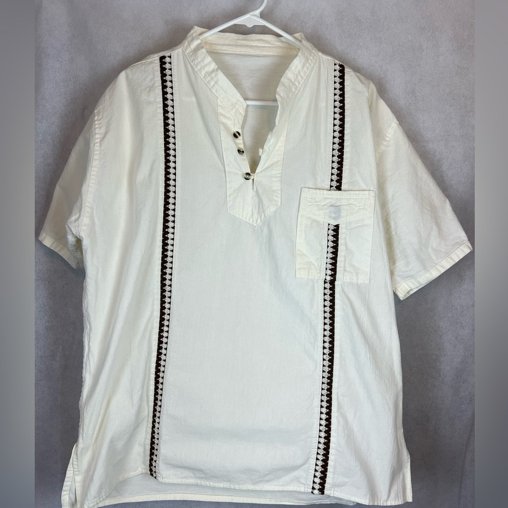 Mens guayabera shirt XL L.